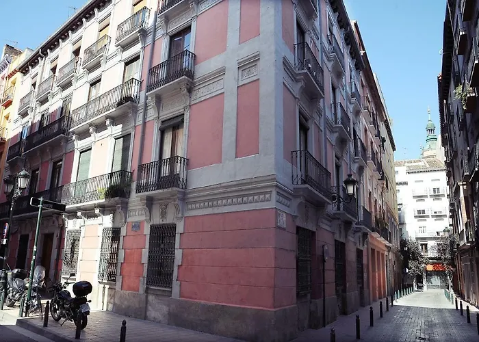 DONES Apartamento en el Casco Histórico de Zaragoza